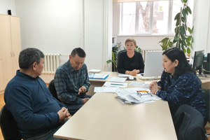 Деловая встреча: НАО «РНТБ» и Жамбылский филиал «КазНИВИ» обсудили перспективы сотрудничества.